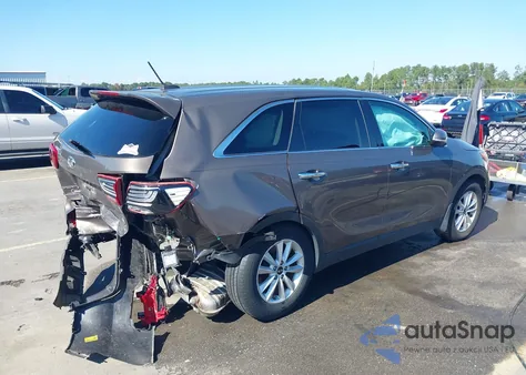 2019 Kia Sorento 2.4L Lx из США, поврежденный, VIN 5XYPG4A39KG561255